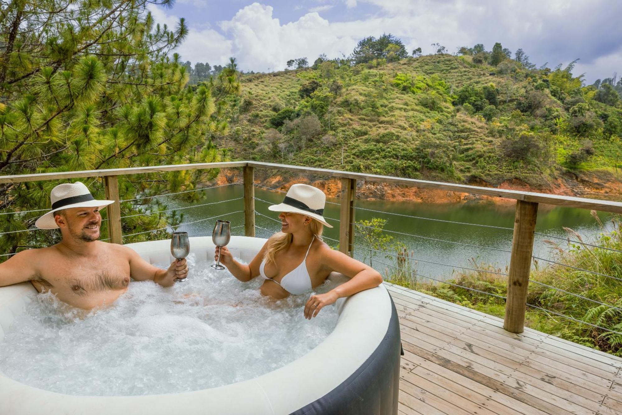 Cabanas Refugio Himalaya Guatapé 외부 사진